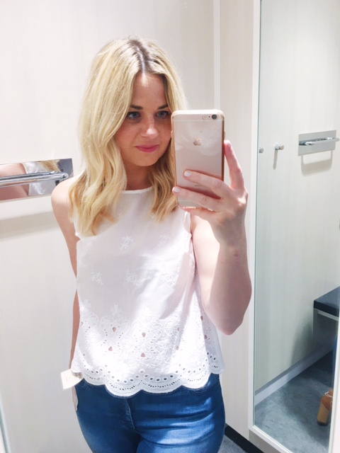 WHITE TOP