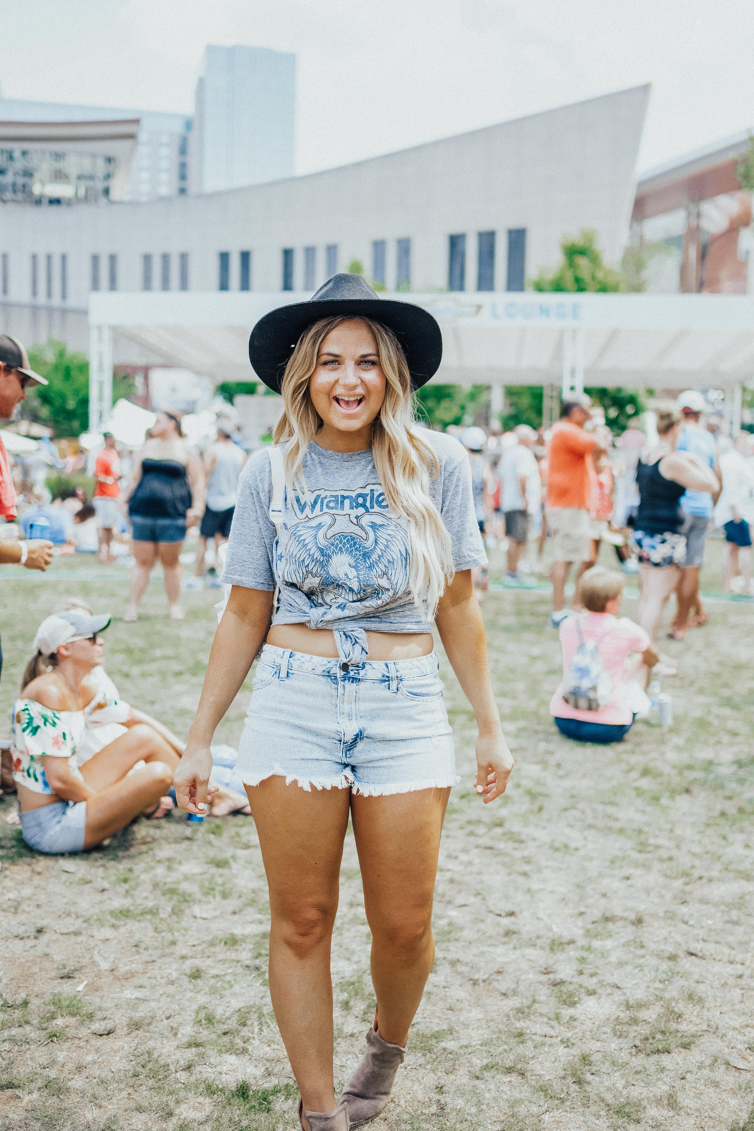 What to Wear to Chris Stapleton Concert | EventsLiker Outfits Ideas